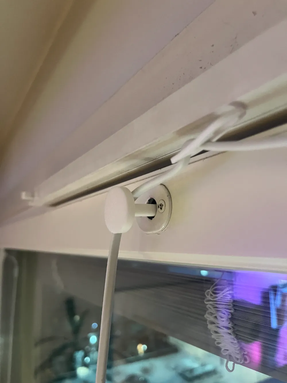 Window Normal Hook Nordic Window Hole Hook - Free 3D Print Model - MakerWorld