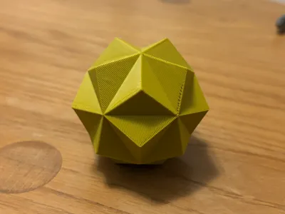 Modular origami icosahedron model (sonobe)