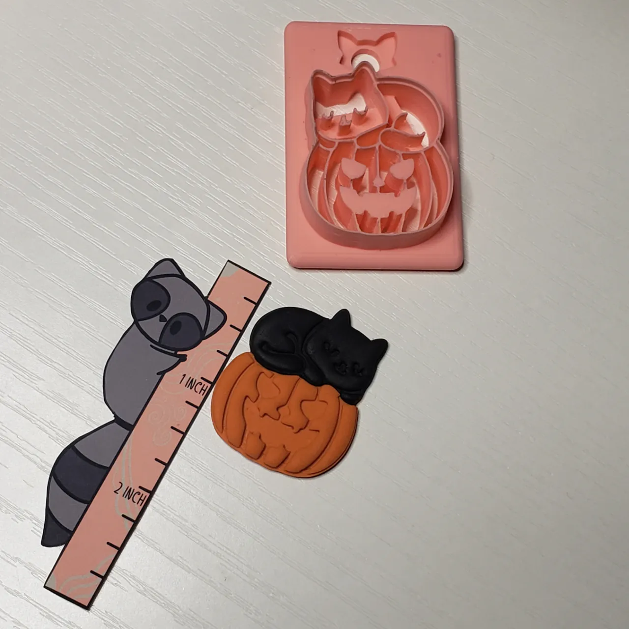 Cat on a Jackolantern Polymer Clay Earring Cutter view 2