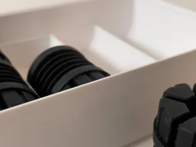 Solution Gridfinity pour pieds anti-vibration P1