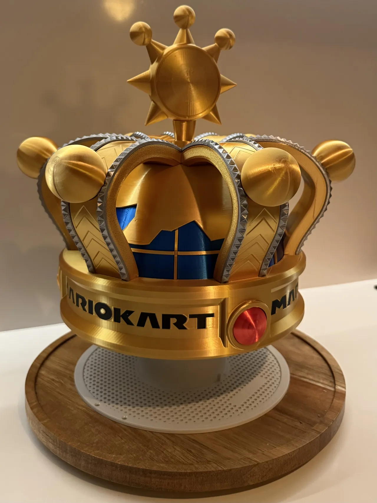 [V2] Mario Kart World Crown - Full size replica view 4