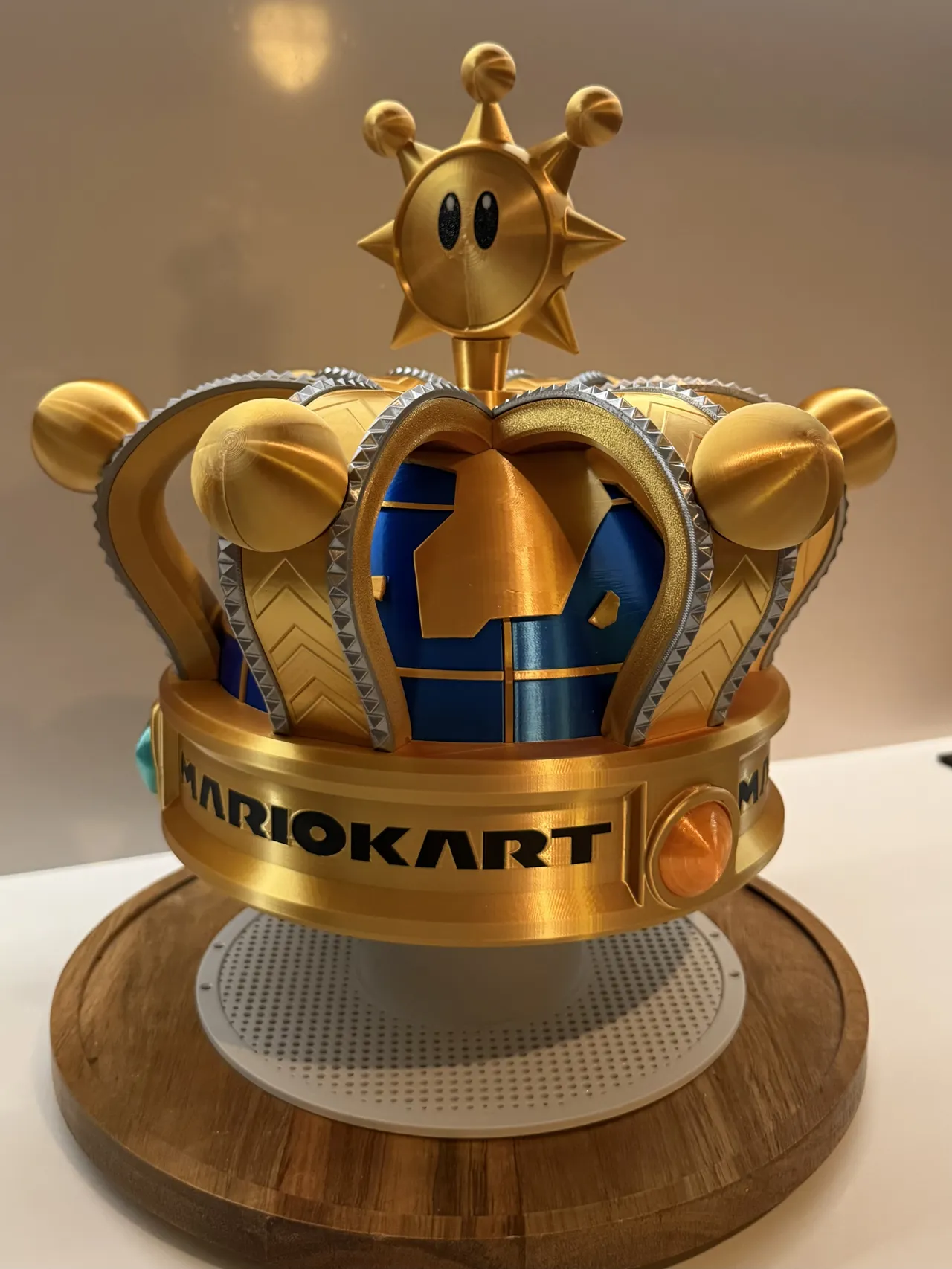 [V2] Mario Kart World Crown - Full size replica view 2