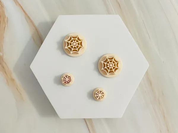https://makerworld.bblmw.com/makerworld/model/USb17bb3c571d3c5/design/2025-09-14_e425cf04e6c278.jpeg