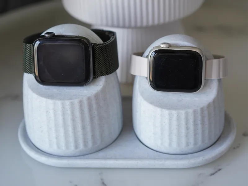 椭圆形的Apple Watch充电支架