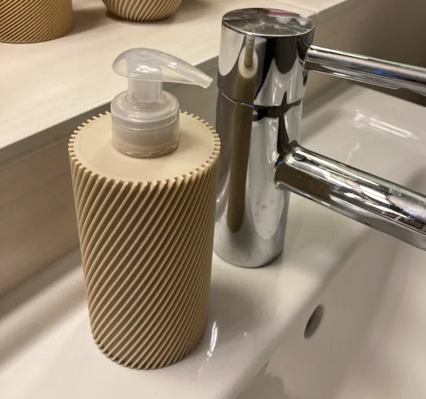 https://makerworld.bblmw.com/makerworld/model/USb18599988d9c6a/design/2024-04-24_19ffedc76b9298.jpeg