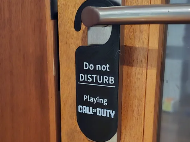 DO NOT DISTURB DOOR SIGN – CALL OF DUTY EDITION