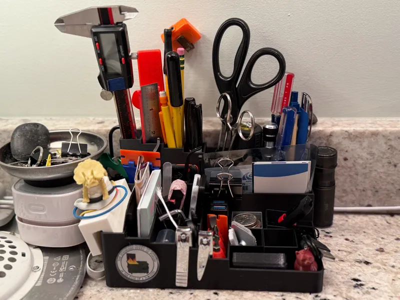 Efficient Desk Organizer - 2mm Walls