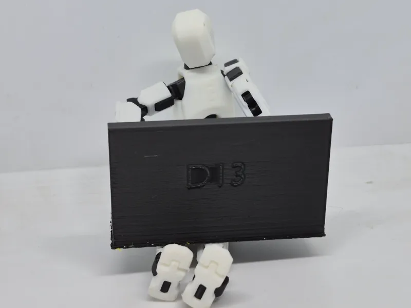 Dummy 13 Laptop (D13 Brand)