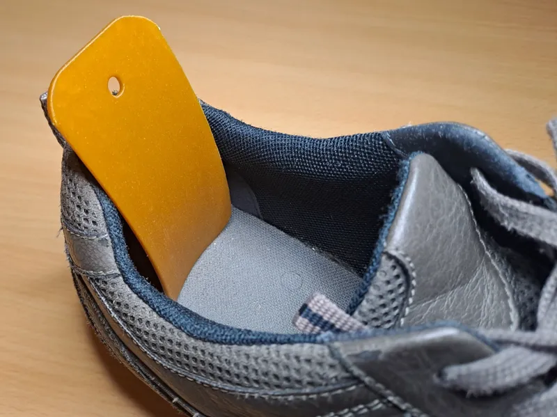 Wallet Sized Shoehorn