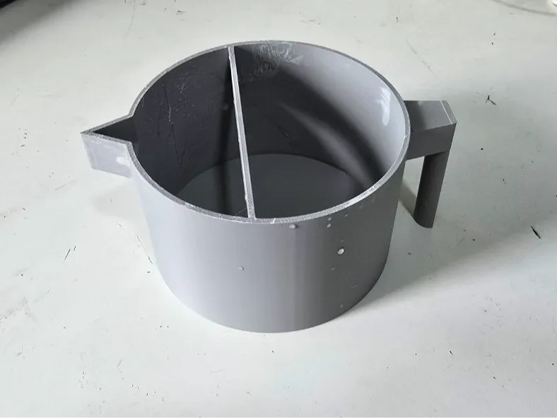 Paint Holder with Brush Bar