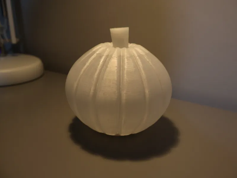 Halloween pumpkin lantern/candy box