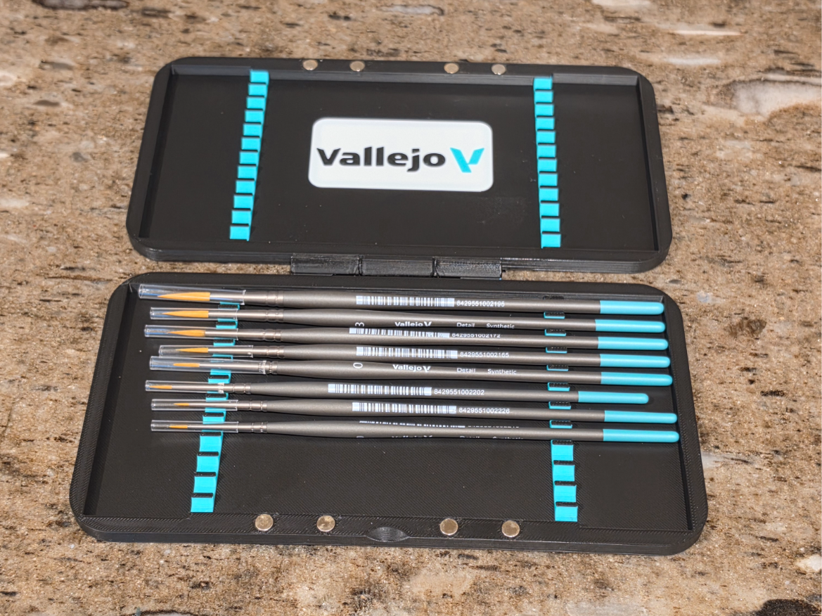 Vallejo miniature paint brush slim magnetic case