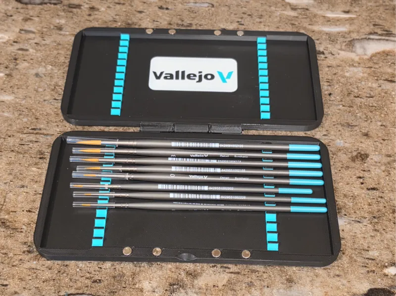 Vallejo miniature paint brush slim magnetic case