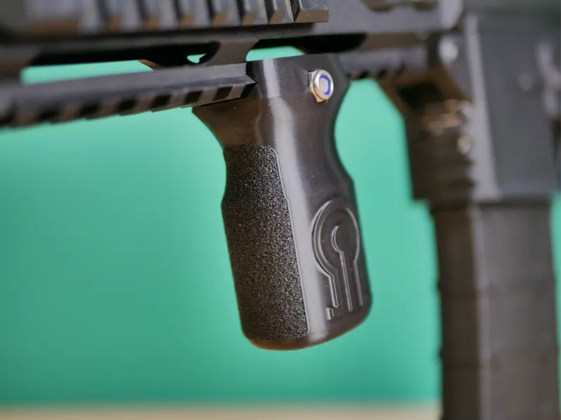 Customisable Picatinny Stubby Foregrip
