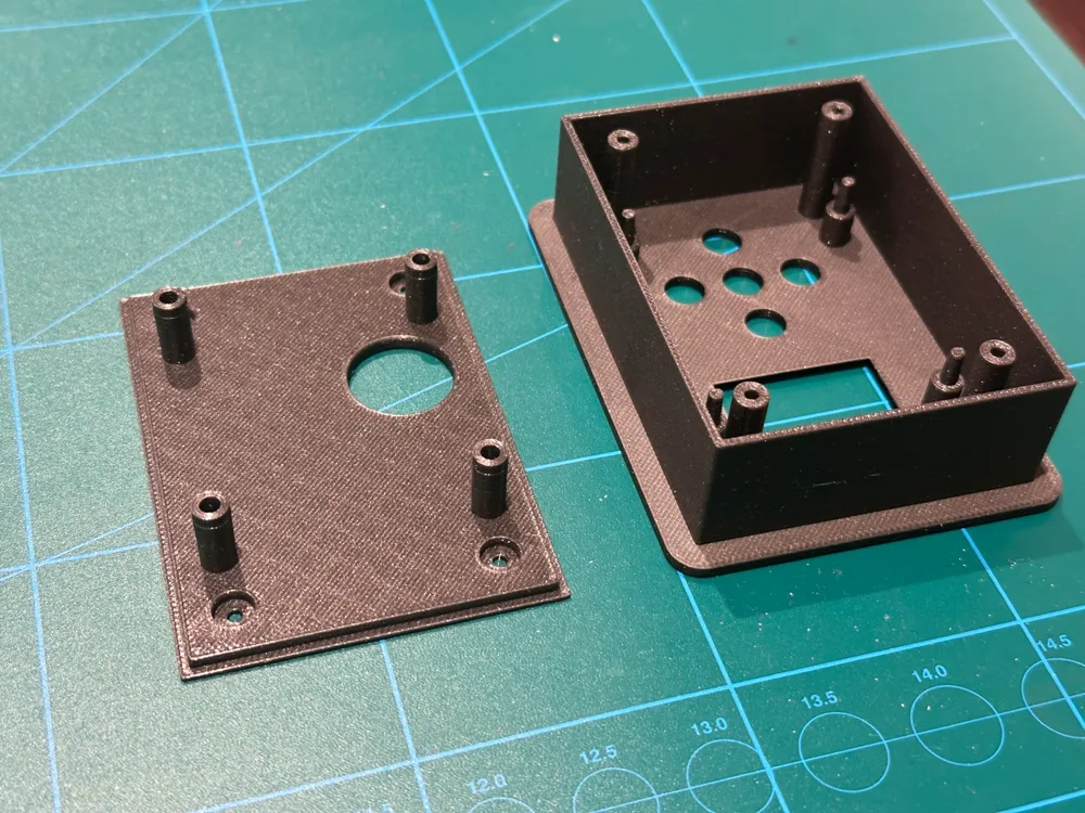 Afterburner flush mount case remixed by lebravo makerworld