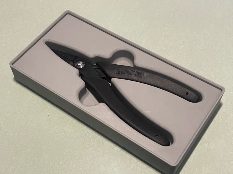 Tweezer Plier Gridfinity Holder