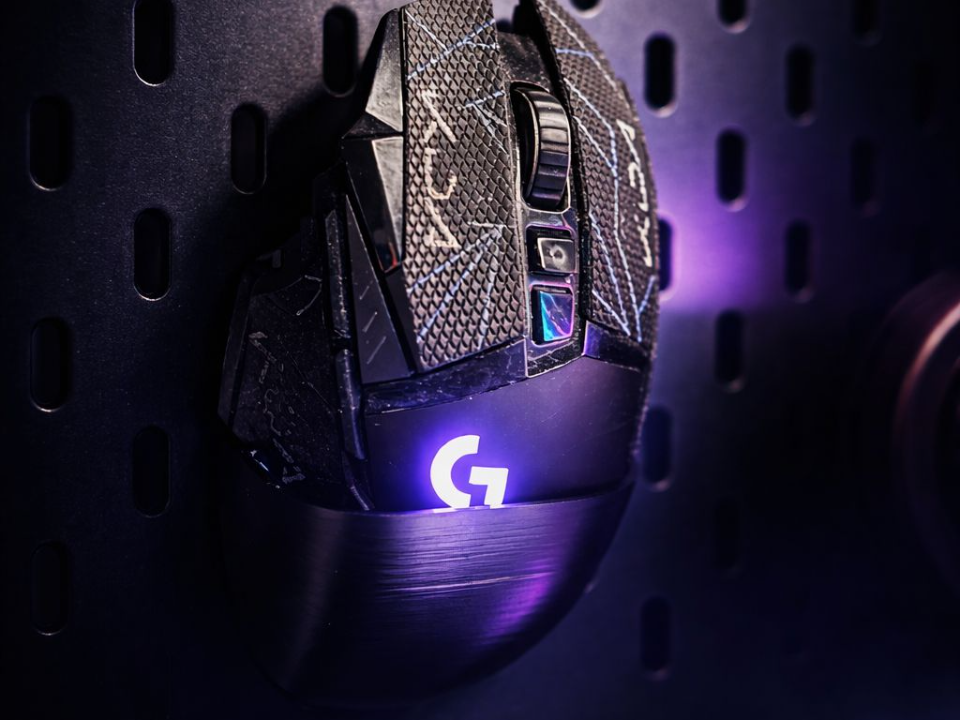 porta mouse per skadis