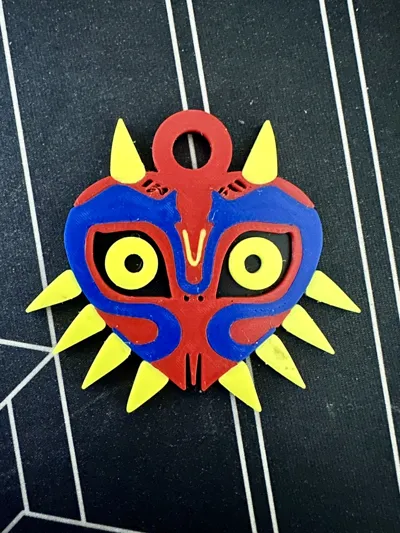 Zelda Majora's mask keychain by nicodeimos - MakerWorld
