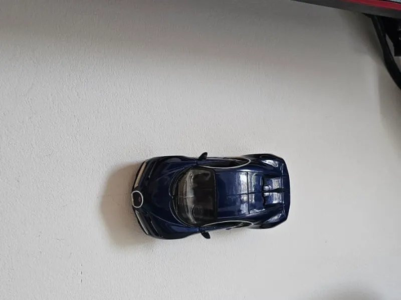 wall mount for burago model cars 1:32 1:16