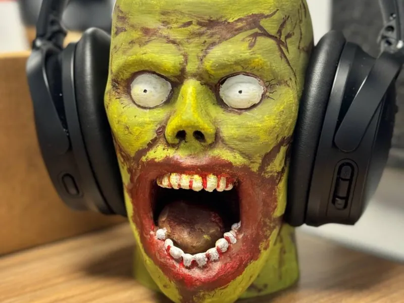 Screaming Zombie Head – Halloween Edition
