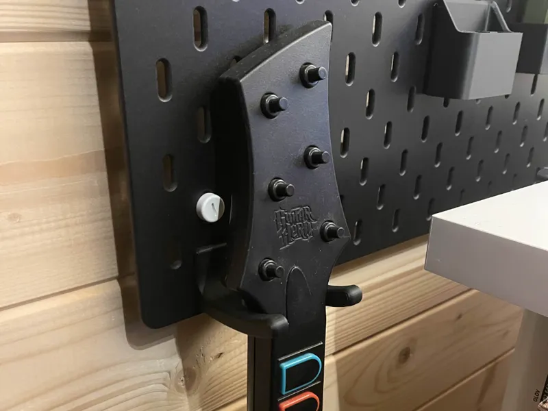 Skadis Guitar Hero/Clone Hero Guitar holder