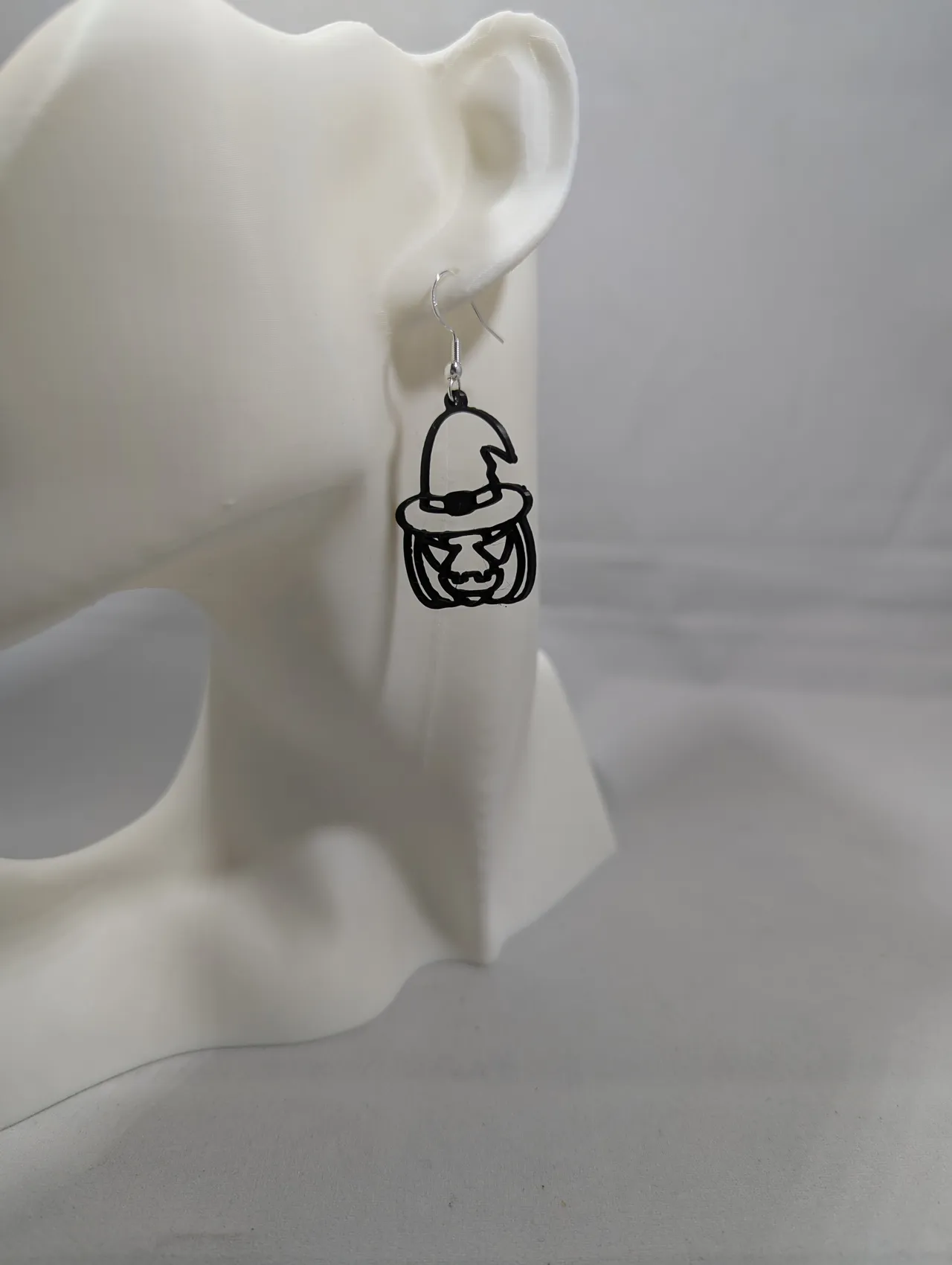 Pumpkin witch earrings view 3