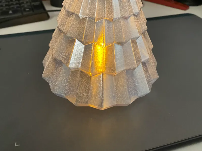 Christmas Tree V3 spiral vase mode