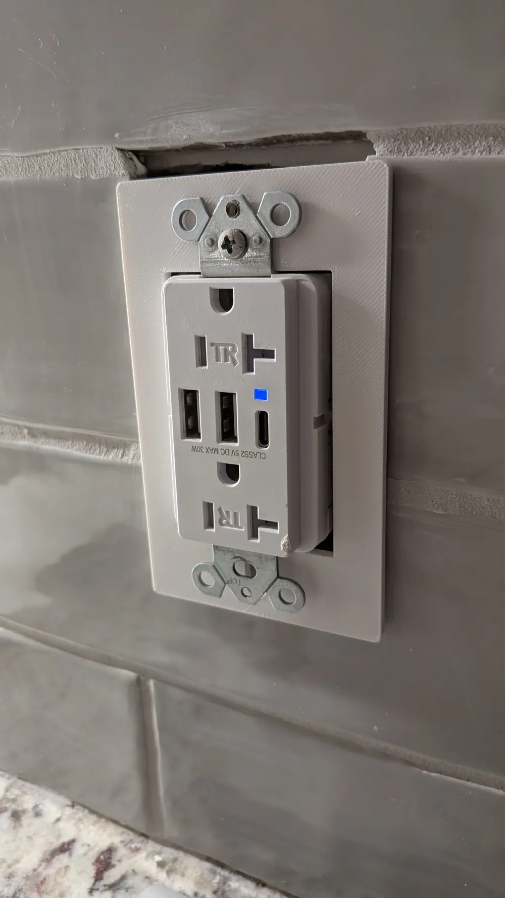GFCI/USB outlet spacer - Free 3D Print Model - MakerWorld