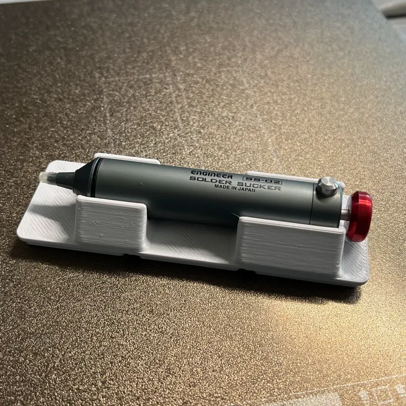 Gridfinity Solder Sucker Holder with Magnet Holes