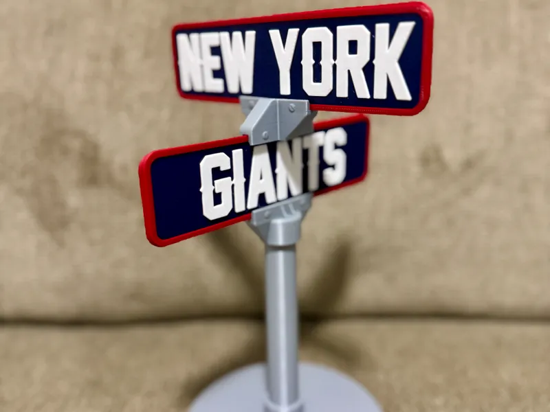 New York Giants street sign
