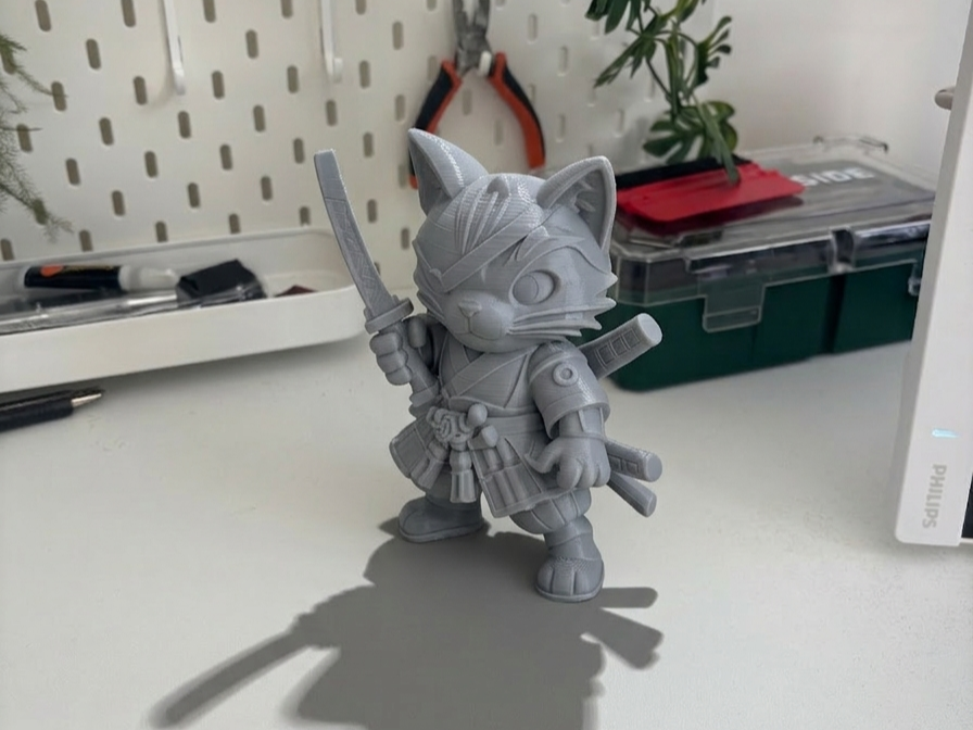 Samurai Cat Warrior | Cute Ronin Kitty Figurine