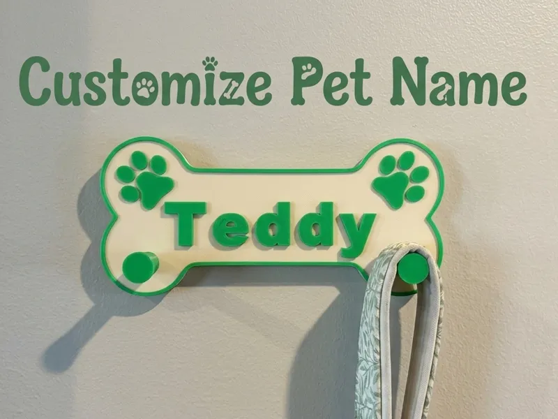Custom Paw Print Pet Name Wall Hanger for leash