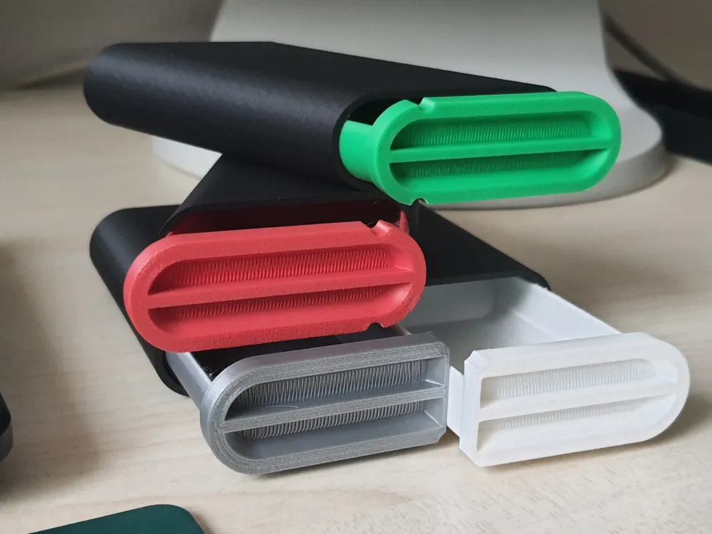 Modern small shelf with sliding baskets by Dadikonna MakerWorld