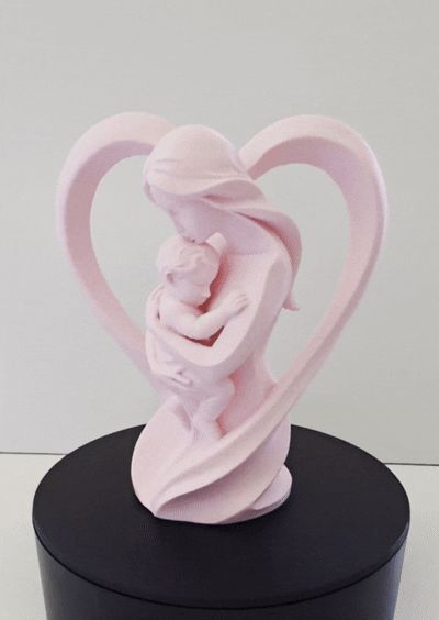 Mother and Son Love Statue
