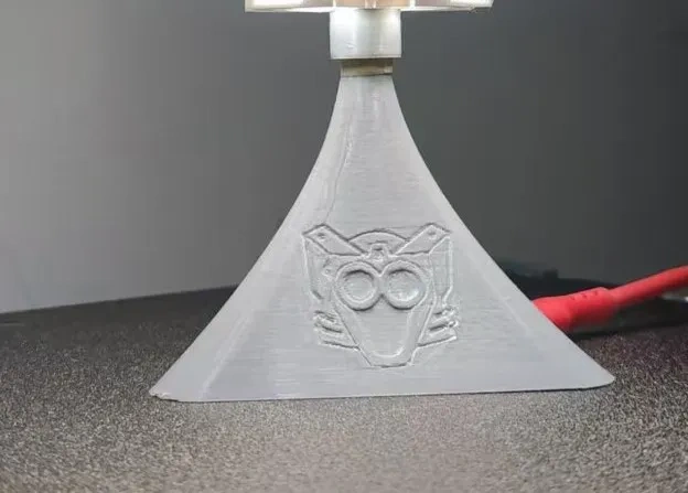 Miniatura 2 do modelo 3D 恐龙特急克塞号 格德米斯母舰  情趣LED灯版本