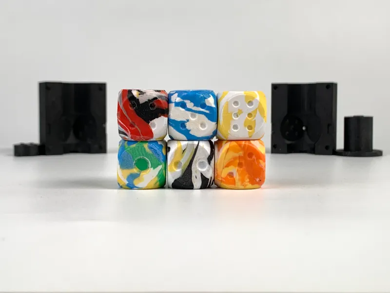 Dice mold / 骰子模具