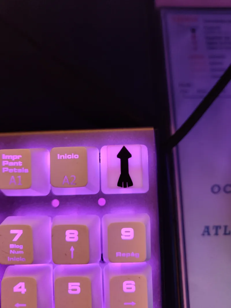 Keycap Starship