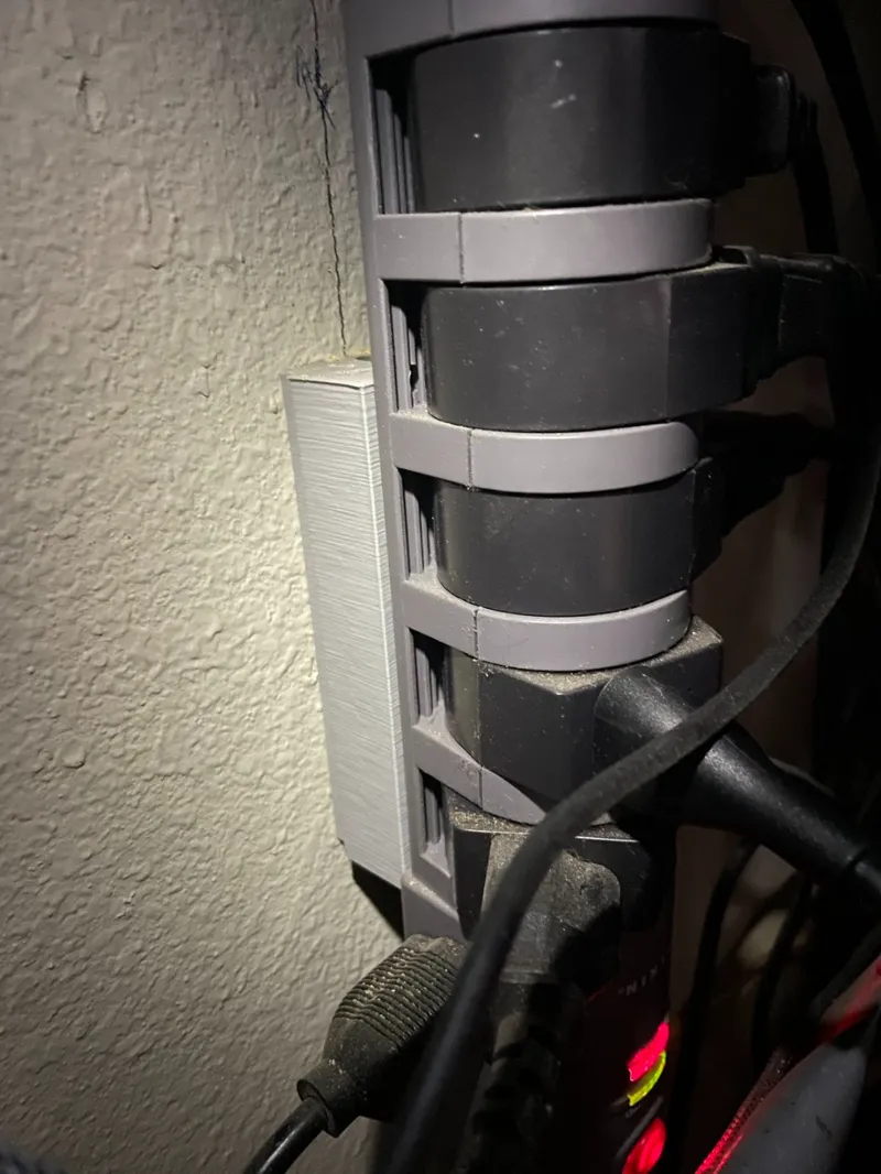 Powerstrip Wall Mount