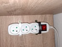 Support pour multiprise 230V — photo 5