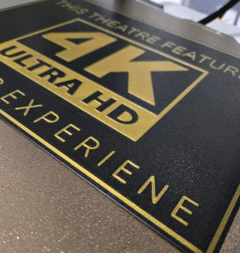 Heimkino Schild 4K UHD