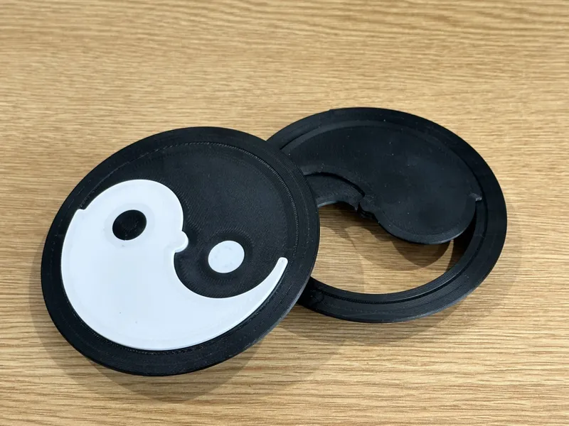 Yin Yang Pattern / Plain Desk Grommet