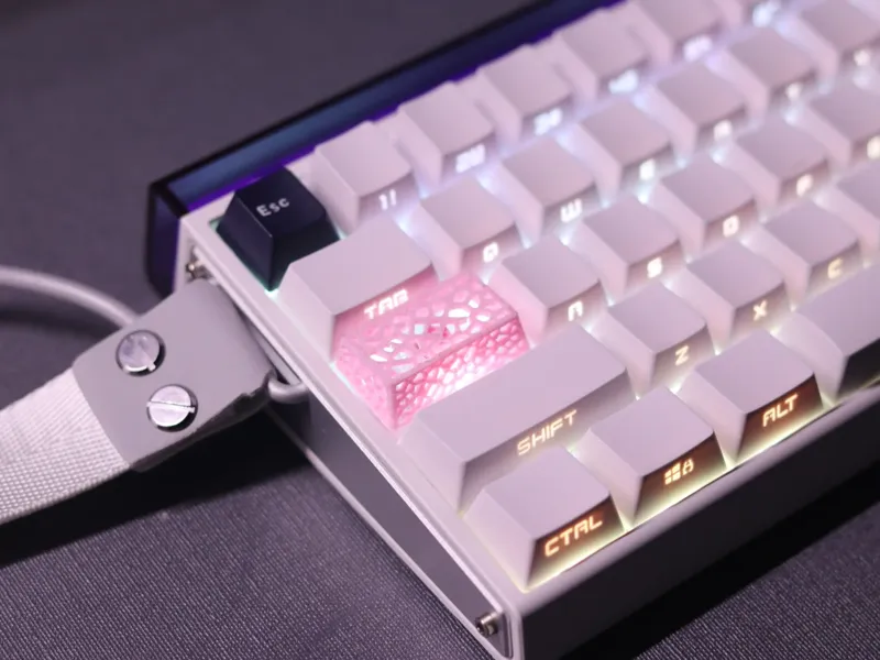 镂空键帽1.75Ucaps及短shift键，仅需1.4g耗材