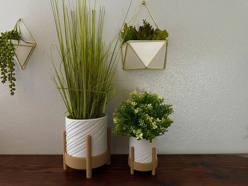 Modern Vase/Planter with Stand