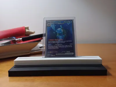Pokémon Card Display Stand – Sleeved Cards
