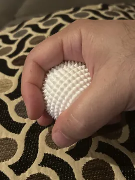 Objeto manipulable: Spiky Sensory Fidget Ball - Tactile Stimulation — vista de referencia 4