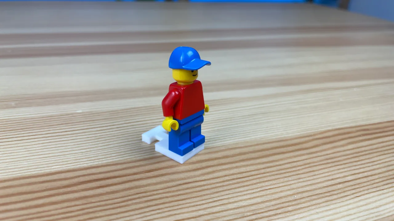 Minifigure plate for IKEA Skadis view 3