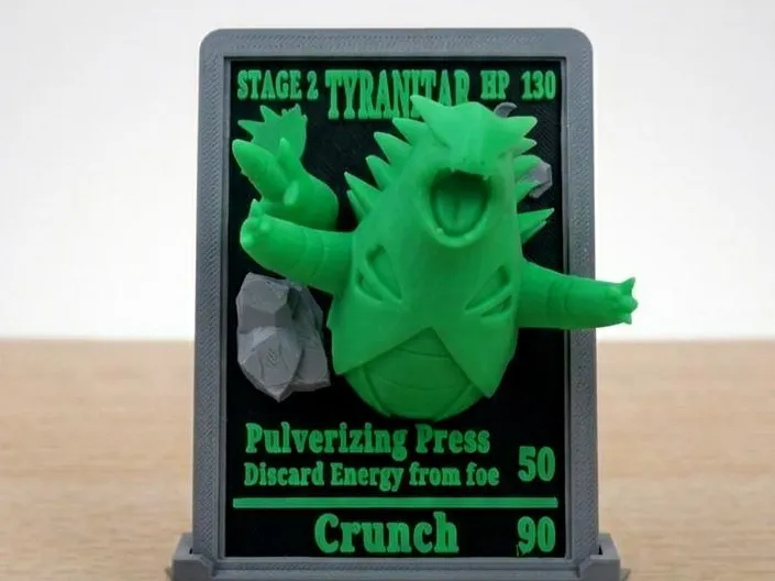 Tyranitar - TCG POKEMON - Card Display