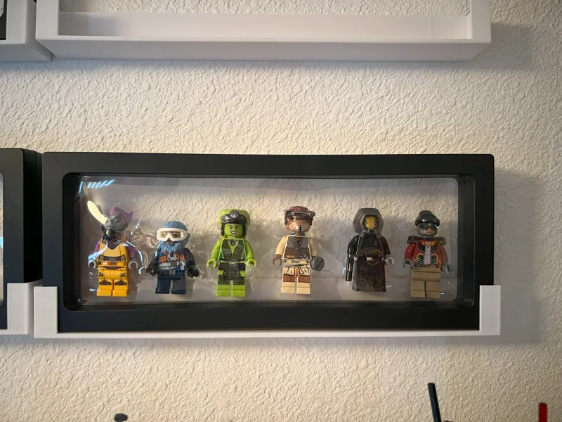 Display Shelf for Minifigure display