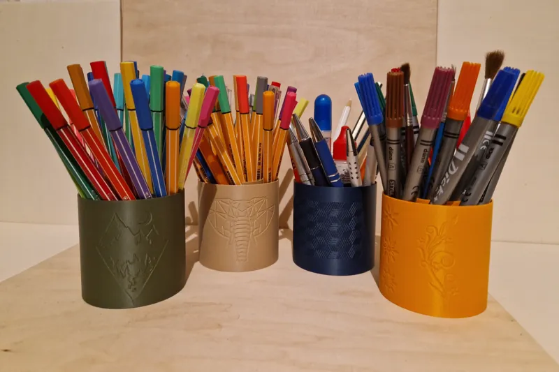 Simple Pen holder with variants