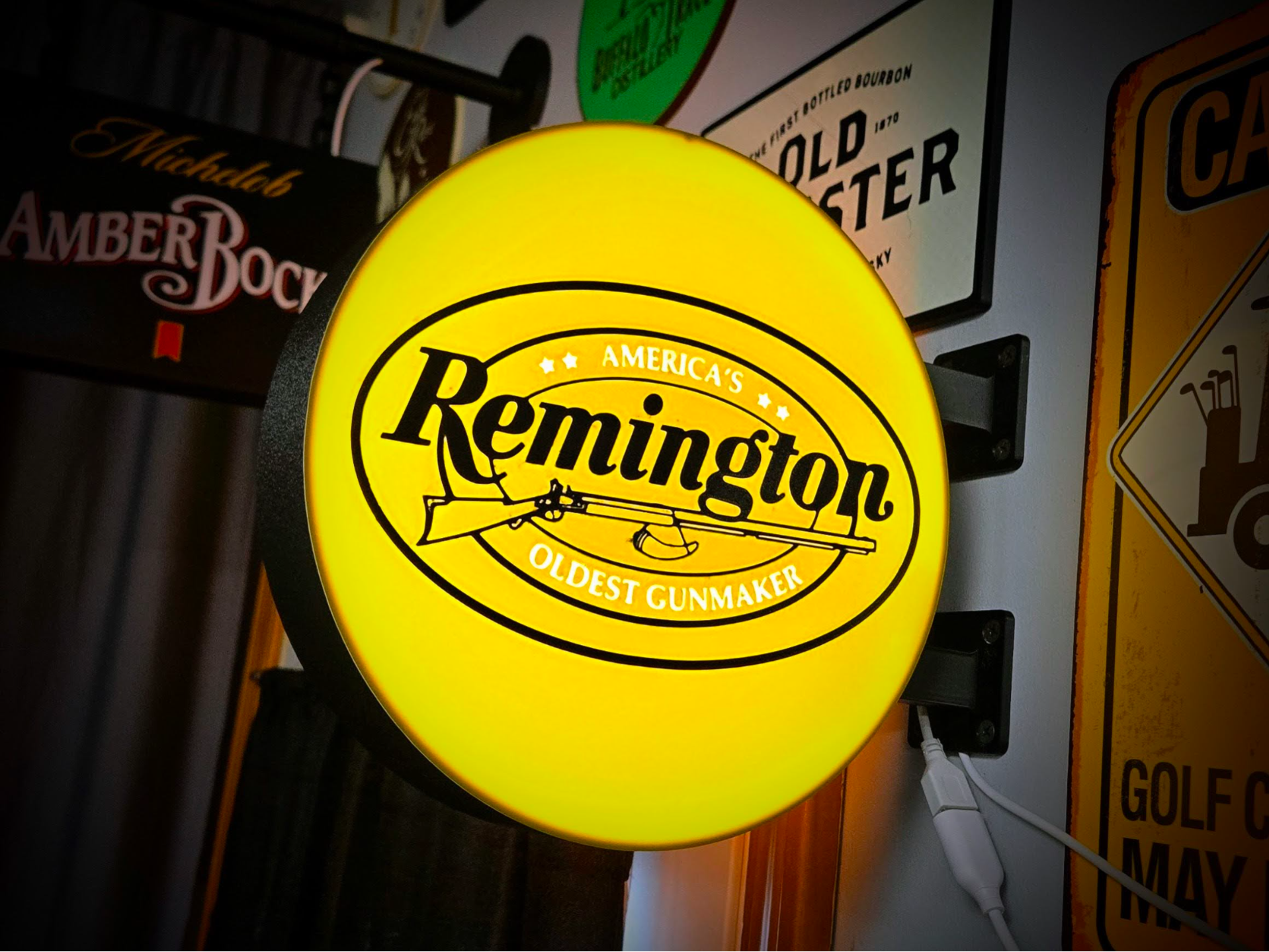 REMINGTON ~ 2-Sided Round Lightbox